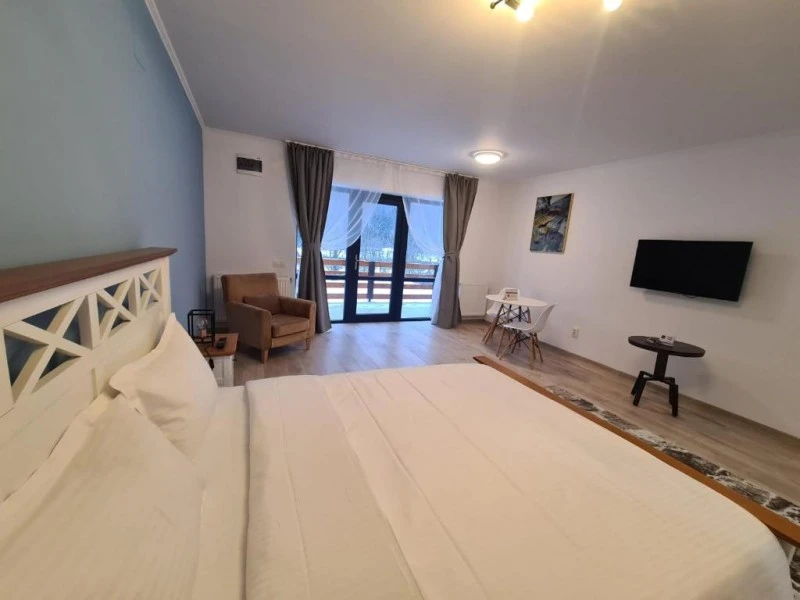 Bușteni Cazare | Hotel-apartament (K1585-28) Imaginea poate fi supusă drepturilor de autor. Se recomandă contactarea titularului drepturilor. Bușteni Cazare | Hotel-apartament (K1585-28) Imaginea poate fi supusă drepturilor de autor. Se recomandă contactarea titularului drepturilor.