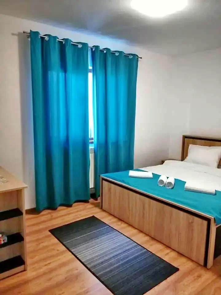 Tulcea Cazare | Pensiune (K1316-15) Imaginea poate fi supusă drepturilor de autor. Se recomandă contactarea titularului drepturilor. Tulcea Cazare | Pensiune (K1316-15) Imaginea poate fi supusă drepturilor de autor. Se recomandă contactarea titularului drepturilor.