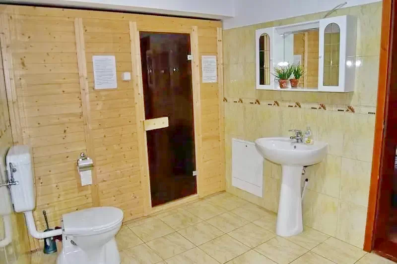 Cazare Băile Homorod - Casa de vacanță Sólyomkő | Homoródfürdő - Sólyomkő Vendégház. Imaginea poate fi supusă drepturilor de autor. Se recomandă contactarea titularului drepturilor.