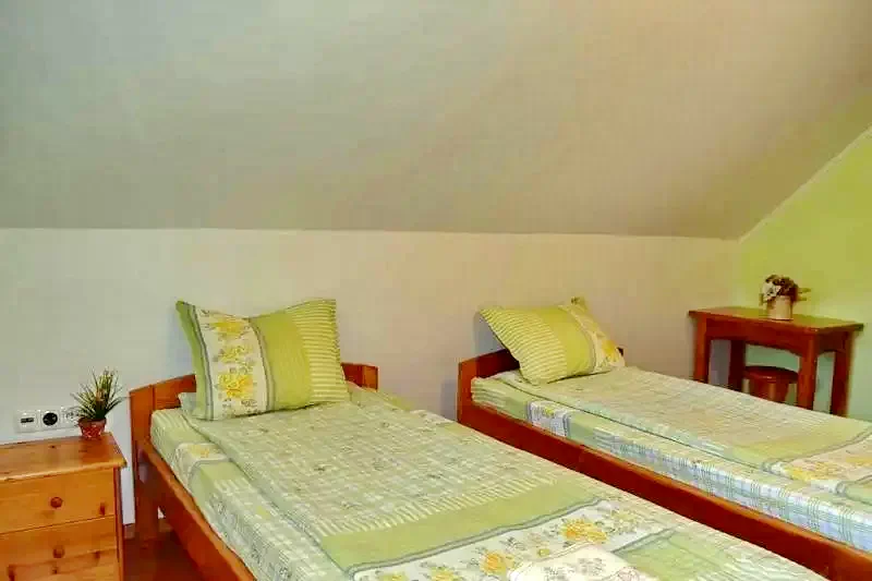Cazare Băile Homorod - Casa de vacanță Sólyomkő | Homoródfürdő - Sólyomkő Vendégház. Imaginea poate fi supusă drepturilor de autor. Se recomandă contactarea titularului drepturilor.