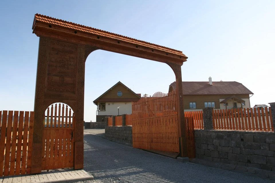 Căpâlnița Cazare | Pensiune (K1240-61) Imaginea poate fi supusă drepturilor de autor. Se recomandă contactarea titularului drepturilor. Căpâlnița Cazare | Pensiune (K1240-61) Imaginea poate fi supusă drepturilor de autor. Se recomandă contactarea titularului drepturilor.