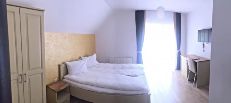 Sovata Cazare | Cabană (K1468-14) Imaginea poate fi supusă drepturilor de autor. Se recomandă contactarea titularului drepturilor.