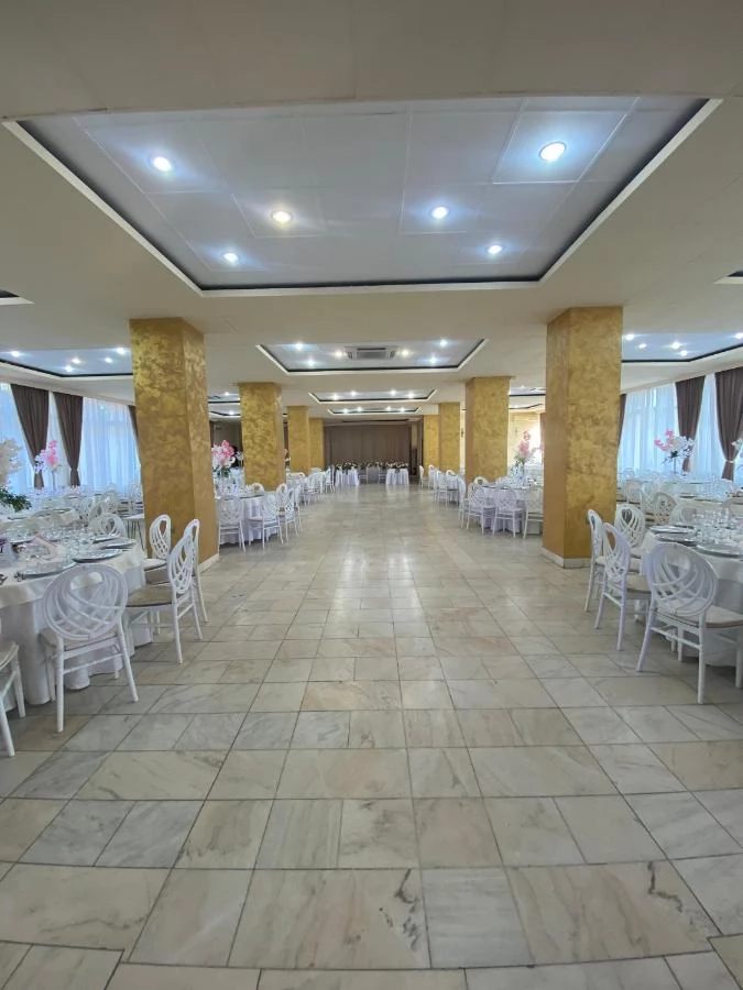 Cazare Bistrița - Hotel Diana*** | Beszterce - Diana Hotel*** . Imaginea poate fi supusă drepturilor de autor. Se recomandă contactarea titularului drepturilor.