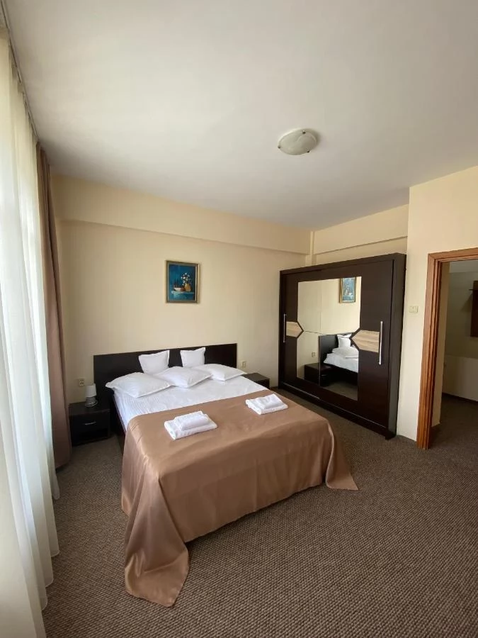 Cazare Bistrița - Hotel Diana*** | Beszterce - Diana Hotel*** . Imaginea poate fi supusă drepturilor de autor. Se recomandă contactarea titularului drepturilor.