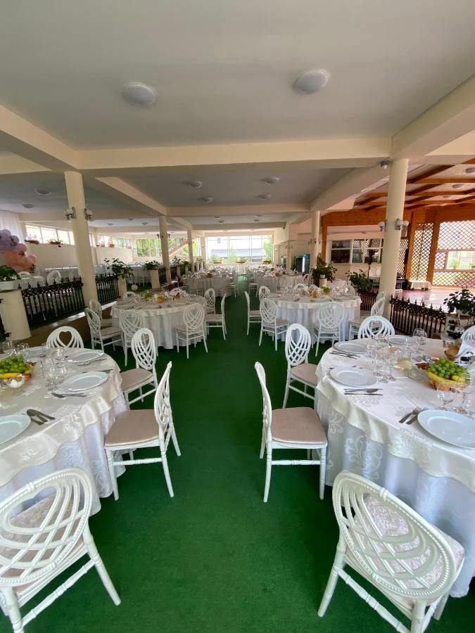 Cazare Bistrița - Hotel Diana*** | Beszterce - Diana Hotel*** . Imaginea poate fi supusă drepturilor de autor. Se recomandă contactarea titularului drepturilor.