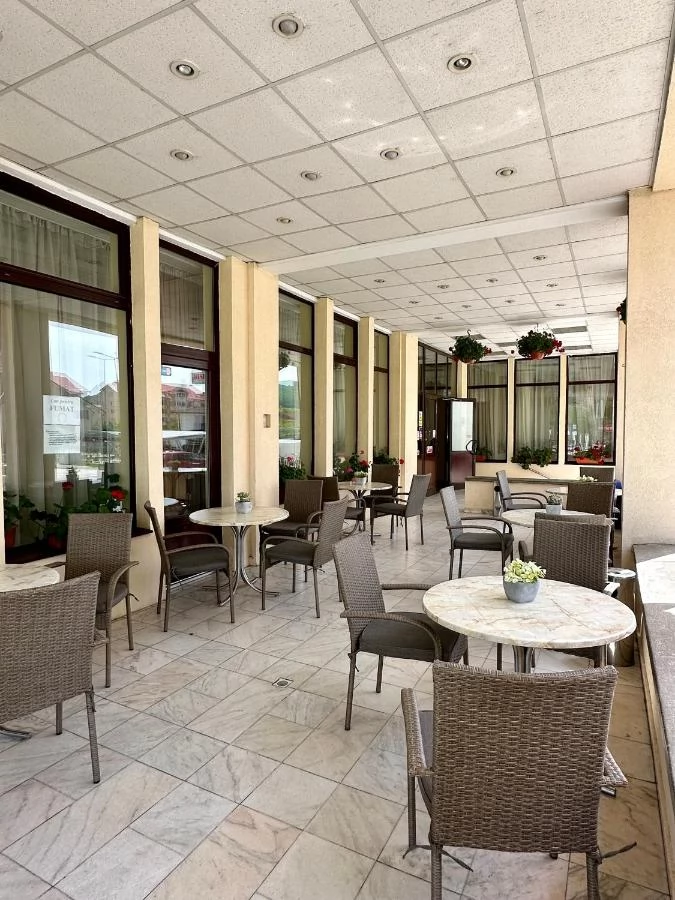 Cazare Bistrița - Hotel Diana*** | Beszterce - Diana Hotel*** . Imaginea poate fi supusă drepturilor de autor. Se recomandă contactarea titularului drepturilor.