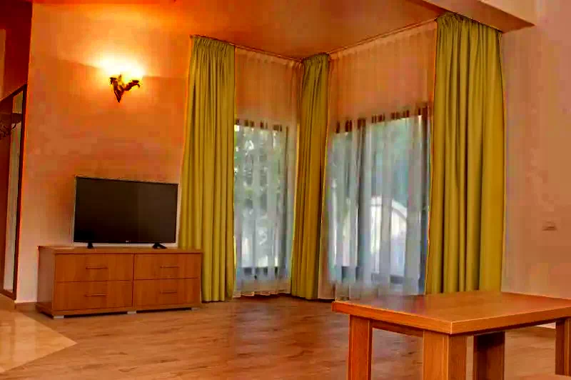 Szállás | Villa (K1322-16) A kép szerzői jogvédelem alatt állhat. Javasolt a kapcsolatfelvétel a jog tulajdonossal. Szállás | Villa (K1322-16) A kép szerzői jogvédelem alatt állhat. Javasolt a kapcsolatfelvétel a jog tulajdonossal.