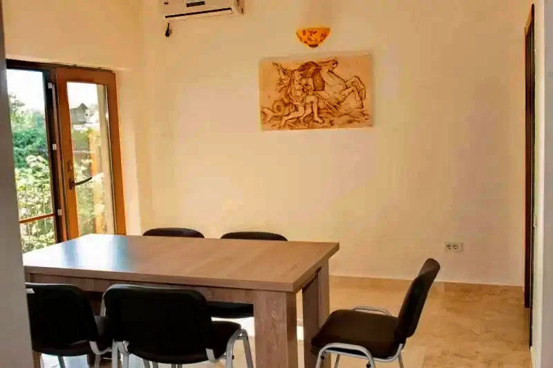 Szállás | Villa (K1322-43) A kép szerzői jogvédelem alatt állhat. Javasolt a kapcsolatfelvétel a jog tulajdonossal. Szállás | Villa (K1322-43) A kép szerzői jogvédelem alatt állhat. Javasolt a kapcsolatfelvétel a jog tulajdonossal.