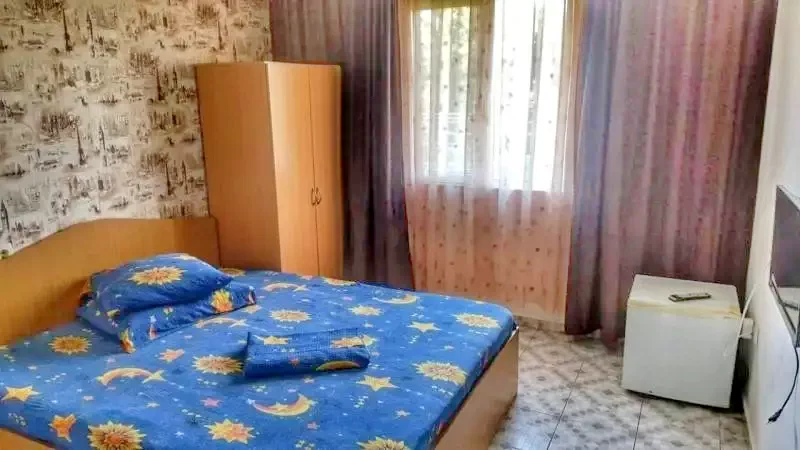 Costinești Cazare | Pensiune (K1334-5) Imaginea poate fi supusă drepturilor de autor. Se recomandă contactarea titularului drepturilor. Costinești Cazare | Pensiune (K1334-5) Imaginea poate fi supusă drepturilor de autor. Se recomandă contactarea titularului drepturilor.