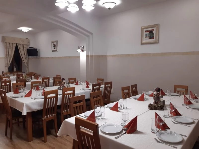 Șumuleu Ciuc, Miercurea Ciuc Cazare | Casă de oaspeți (K1504-4) Imaginea poate fi supusă drepturilor de autor. Se recomandă contactarea titularului drepturilor. Șumuleu Ciuc, Miercurea Ciuc Cazare | Casă de oaspeți (K1504-4) Imaginea poate fi supusă drepturilor de autor. Se recomandă contactarea titularului drepturilor.