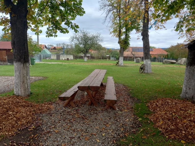Csíksomlyó, Csíkszereda Szállás | Vendégház (K1504-61) A kép szerzői jogvédelem alatt állhat. Javasolt a kapcsolatfelvétel a jog tulajdonossal. Csíksomlyó, Csíkszereda Szállás | Vendégház (K1504-61) A kép szerzői jogvédelem alatt állhat. Javasolt a kapcsolatfelvétel a jog tulajdonossal.
