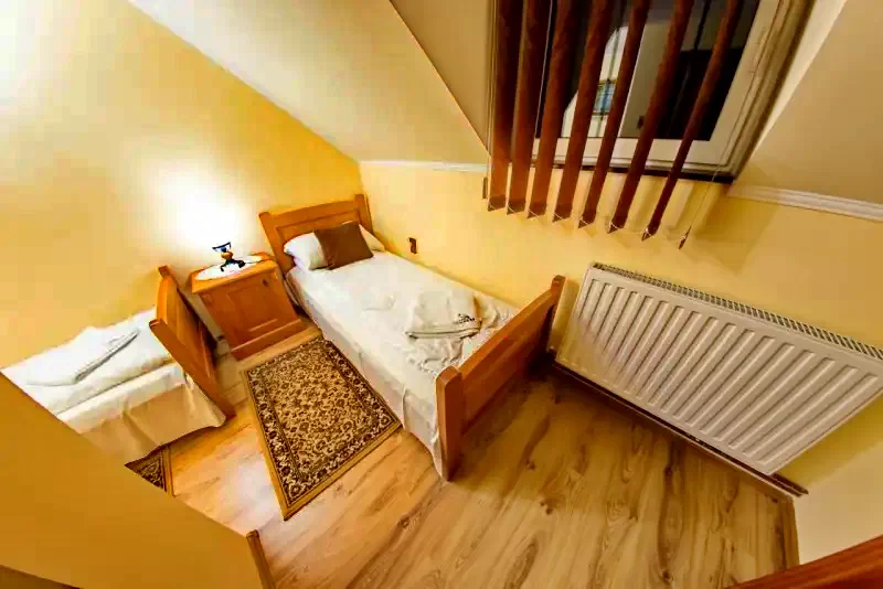 Bixad Cazare | Cabană (K1117-16) Imaginea poate fi supusă drepturilor de autor. Se recomandă contactarea titularului drepturilor.