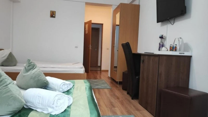 Hátszeg Szállás | Motel (K1547-48) A kép szerzői jogvédelem alatt állhat. Javasolt a kapcsolatfelvétel a jog tulajdonossal. Hátszeg Szállás | Motel (K1547-48) A kép szerzői jogvédelem alatt állhat. Javasolt a kapcsolatfelvétel a jog tulajdonossal.