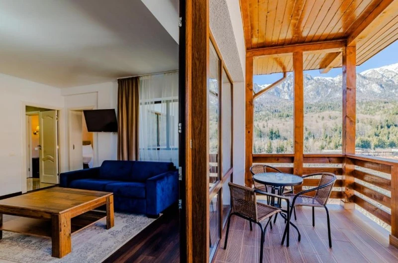 Bușteni Cazare | Hotel-apartament (K1582-73) Imaginea poate fi supusă drepturilor de autor. Se recomandă contactarea titularului drepturilor.
