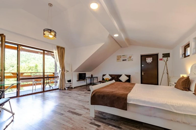 Bușteni Cazare | Hotel-apartament (K1583-43) Imaginea poate fi supusă drepturilor de autor. Se recomandă contactarea titularului drepturilor. Bușteni Cazare | Hotel-apartament (K1583-43) Imaginea poate fi supusă drepturilor de autor. Se recomandă contactarea titularului drepturilor.