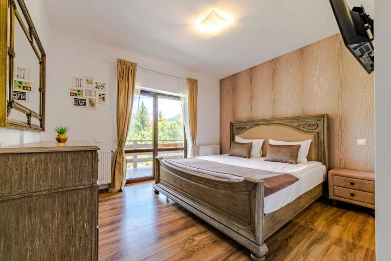 Bușteni Szállás | Hotel‑apartman (K1583-52) A kép szerzői jogvédelem alatt állhat. Javasolt a kapcsolatfelvétel a jog tulajdonossal.