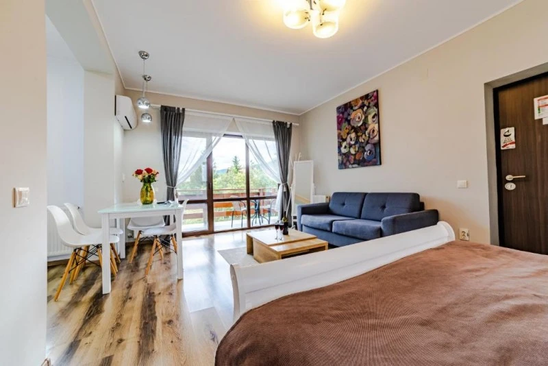 Bușteni Szállás | Hotel‑apartman (K1583-86) A kép szerzői jogvédelem alatt állhat. Javasolt a kapcsolatfelvétel a jog tulajdonossal.