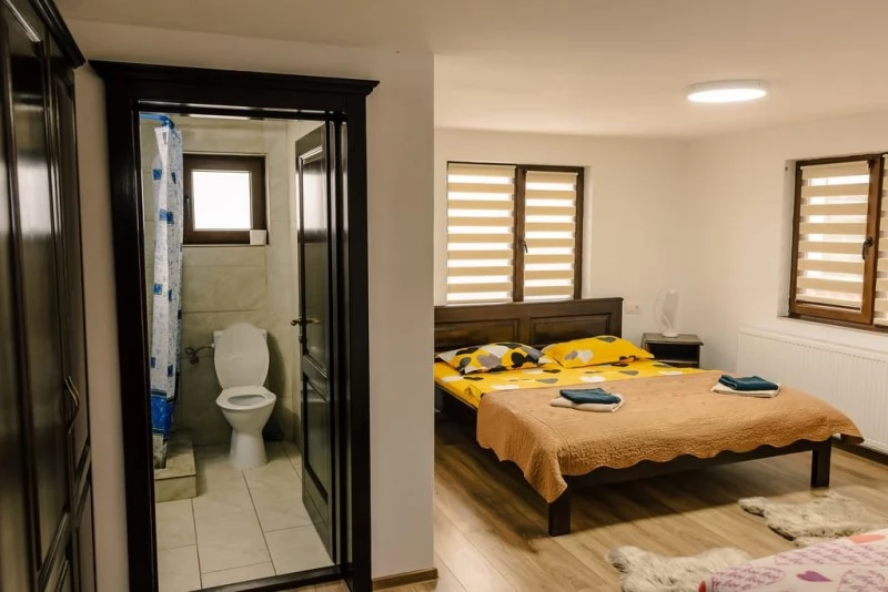 Colibița Cazare | Cabană (K1451-17) Imaginea poate fi supusă drepturilor de autor. Se recomandă contactarea titularului drepturilor. Colibița Cazare | Cabană (K1451-17) Imaginea poate fi supusă drepturilor de autor. Se recomandă contactarea titularului drepturilor.