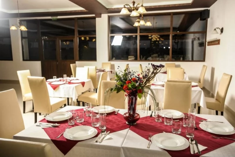 Sibiu Cazare | Pensiune (K1478-4) Imaginea poate fi supusă drepturilor de autor. Se recomandă contactarea titularului drepturilor.