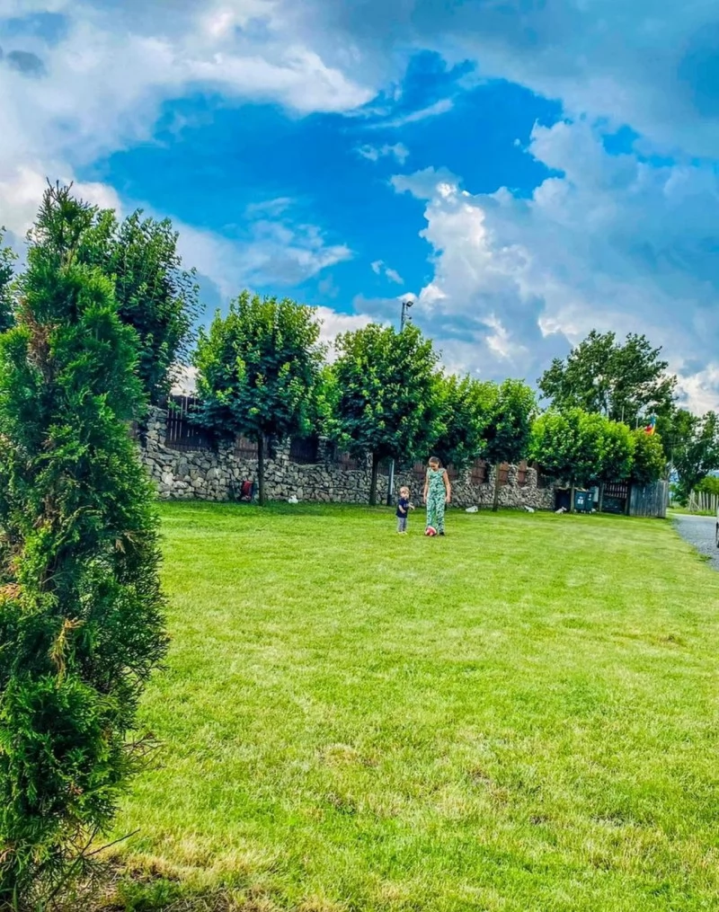 Sibiu Cazare | Pensiune (K1478-55) Imaginea poate fi supusă drepturilor de autor. Se recomandă contactarea titularului drepturilor.