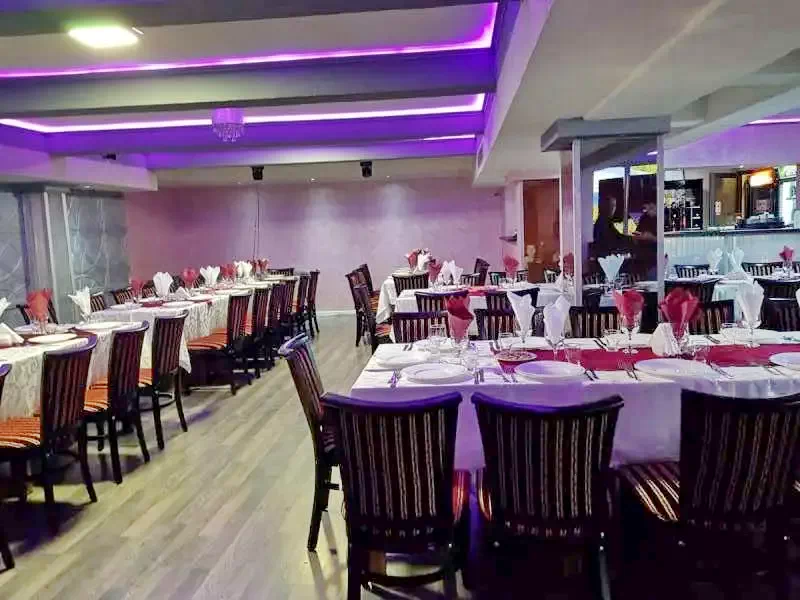 Slănic Cazare | Hotel*** (K0864-5) Imaginea poate fi supusă drepturilor de autor. Se recomandă contactarea titularului drepturilor. Slănic Cazare | Hotel*** (K0864-5) Imaginea poate fi supusă drepturilor de autor. Se recomandă contactarea titularului drepturilor.