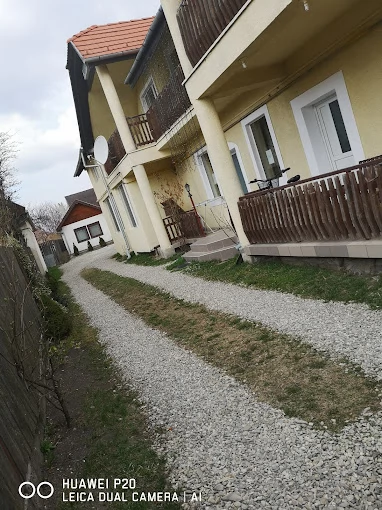 Szállás Miercurea Ciuc - Pensiunea Betty** | Csíkszereda - Betty Panzió **. A kép szerzői jogvédelem alatt állhat. Javasolt a kapcsolatfelvétel a jog tulajdonossal.