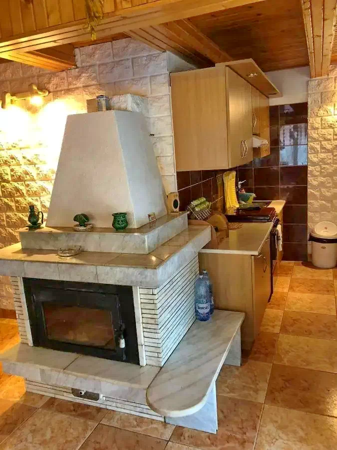 Sovata Cazare | Vilă (K0315-10) Imaginea poate fi supusă drepturilor de autor. Se recomandă contactarea titularului drepturilor.