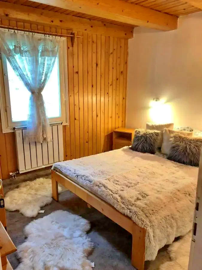 Sovata Cazare | Vilă (K0315-13) Imaginea poate fi supusă drepturilor de autor. Se recomandă contactarea titularului drepturilor.