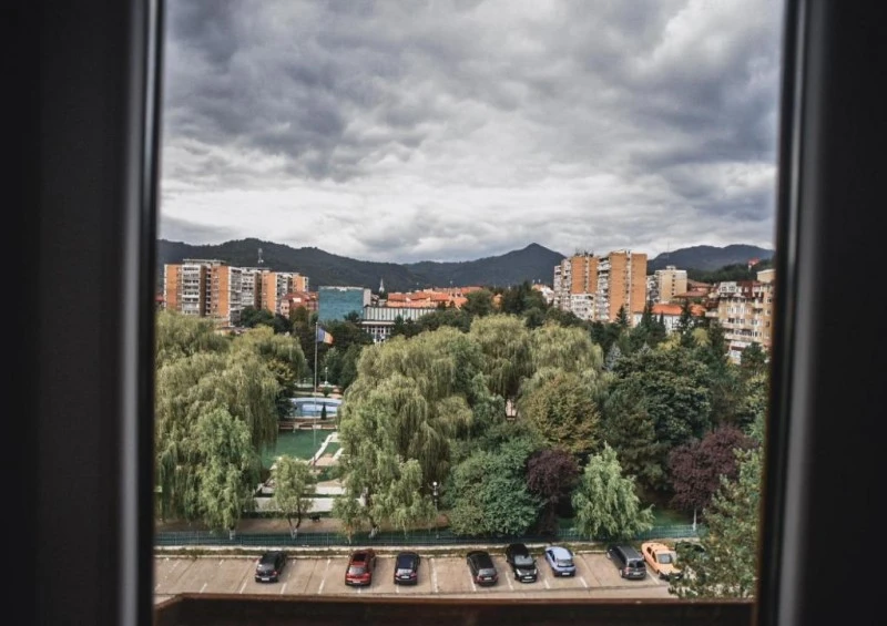 Petroșani Cazare | Hotel*** (K1580-11) Imaginea poate fi supusă drepturilor de autor. Se recomandă contactarea titularului drepturilor. Petroșani Cazare | Hotel*** (K1580-11) Imaginea poate fi supusă drepturilor de autor. Se recomandă contactarea titularului drepturilor.