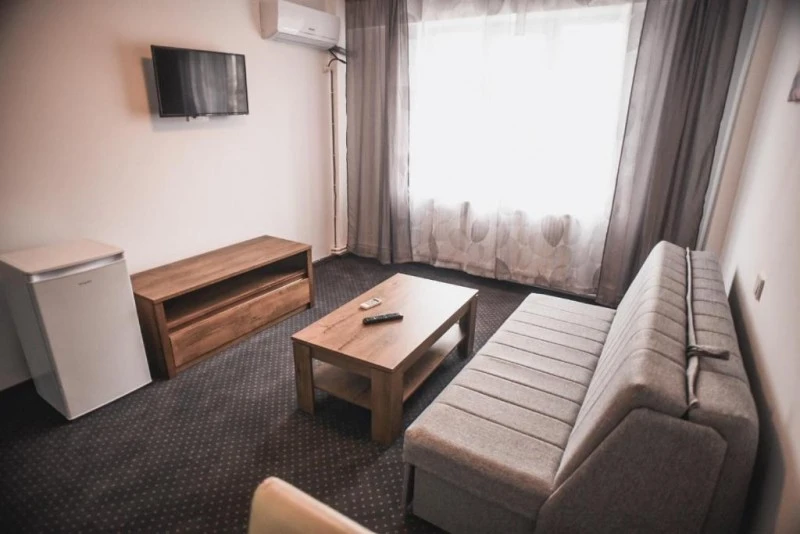 Petroșani Cazare | Hotel*** (K1580-29) Imaginea poate fi supusă drepturilor de autor. Se recomandă contactarea titularului drepturilor. Petroșani Cazare | Hotel*** (K1580-29) Imaginea poate fi supusă drepturilor de autor. Se recomandă contactarea titularului drepturilor.