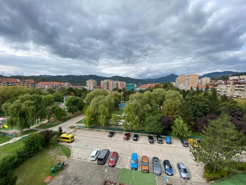 Petroșani Cazare | Hotel*** (K1580-49) Imaginea poate fi supusă drepturilor de autor. Se recomandă contactarea titularului drepturilor. Petroșani Cazare | Hotel*** (K1580-49) Imaginea poate fi supusă drepturilor de autor. Se recomandă contactarea titularului drepturilor.