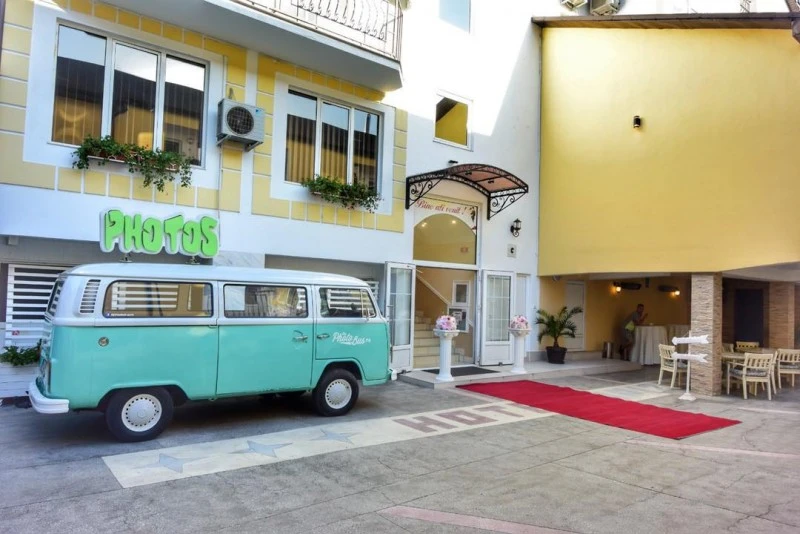 Temesvár Szállás | Hotel*** (K1578-26) A kép szerzői jogvédelem alatt állhat. Javasolt a kapcsolatfelvétel a jog tulajdonossal. Temesvár Szállás | Hotel*** (K1578-26) A kép szerzői jogvédelem alatt állhat. Javasolt a kapcsolatfelvétel a jog tulajdonossal.