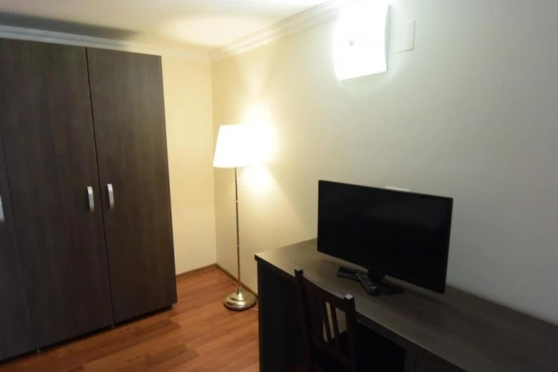 Temesvár Szállás | Hotel*** (K1578-29) A kép szerzői jogvédelem alatt állhat. Javasolt a kapcsolatfelvétel a jog tulajdonossal. Temesvár Szállás | Hotel*** (K1578-29) A kép szerzői jogvédelem alatt állhat. Javasolt a kapcsolatfelvétel a jog tulajdonossal.