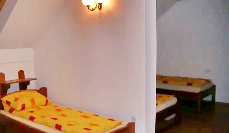 Tusnádfürdő Szállás | Villa (K0698-5) A kép szerzői jogvédelem alatt állhat. Javasolt a kapcsolatfelvétel a jog tulajdonossal. Tusnádfürdő Szállás | Villa (K0698-5) A kép szerzői jogvédelem alatt állhat. Javasolt a kapcsolatfelvétel a jog tulajdonossal.