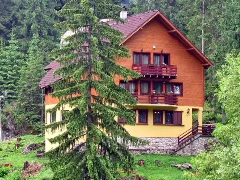 Gyilkostó Szállás | Villa (K0254-4) A kép szerzői jogvédelem alatt állhat. Javasolt a kapcsolatfelvétel a jog tulajdonossal. Gyilkostó Szállás | Villa (K0254-4) A kép szerzői jogvédelem alatt állhat. Javasolt a kapcsolatfelvétel a jog tulajdonossal.