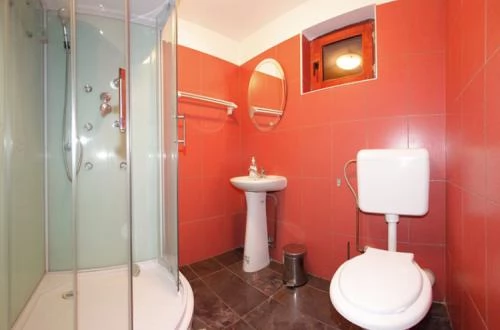 Covasna Cazare | Pensiune (K1443-9) Imaginea poate fi supusă drepturilor de autor. Se recomandă contactarea titularului drepturilor. Covasna Cazare | Pensiune (K1443-9) Imaginea poate fi supusă drepturilor de autor. Se recomandă contactarea titularului drepturilor.