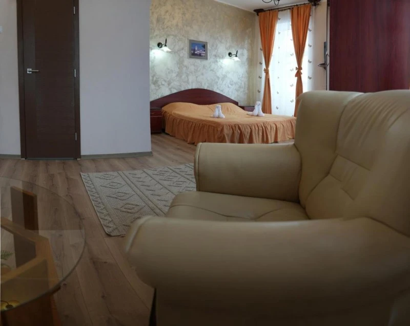 Gheorgheni Cazare | Hotel*** (K1533-23) Imaginea poate fi supusă drepturilor de autor. Se recomandă contactarea titularului drepturilor. Gheorgheni Cazare | Hotel*** (K1533-23) Imaginea poate fi supusă drepturilor de autor. Se recomandă contactarea titularului drepturilor.