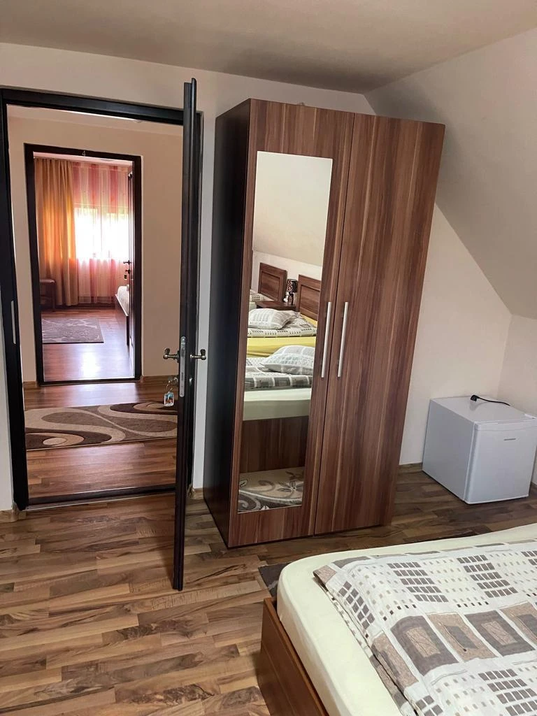 Aranyosfő Szállás | Panzió (K1144-23) A kép szerzői jogvédelem alatt állhat. Javasolt a kapcsolatfelvétel a jog tulajdonossal. Aranyosfő Szállás | Panzió (K1144-23) A kép szerzői jogvédelem alatt állhat. Javasolt a kapcsolatfelvétel a jog tulajdonossal.