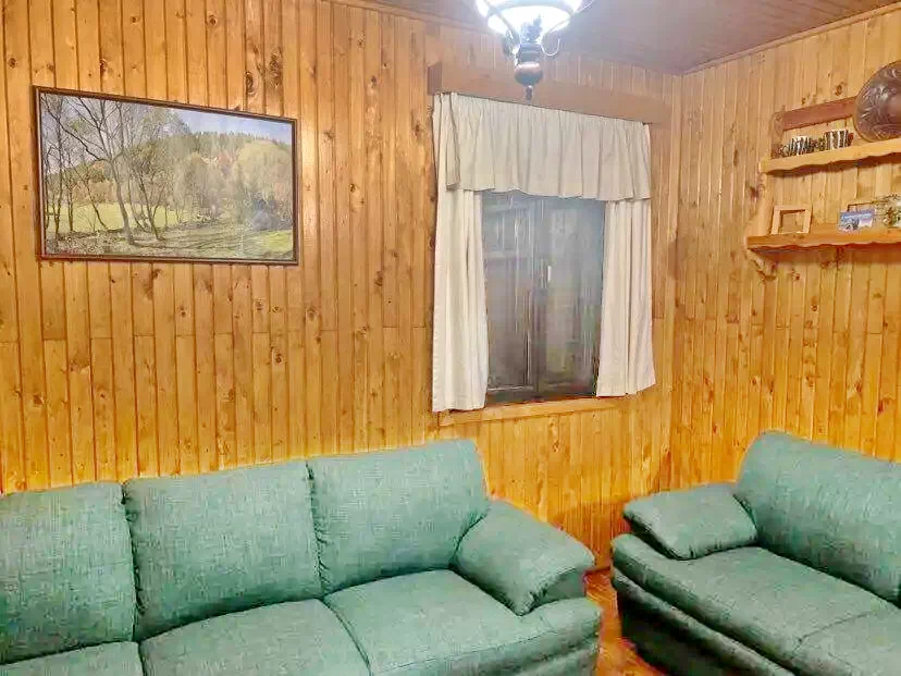 Izvoare Cazare | Cabană (K1284-9) Imaginea poate fi supusă drepturilor de autor. Se recomandă contactarea titularului drepturilor. Izvoare Cazare | Cabană (K1284-9) Imaginea poate fi supusă drepturilor de autor. Se recomandă contactarea titularului drepturilor.