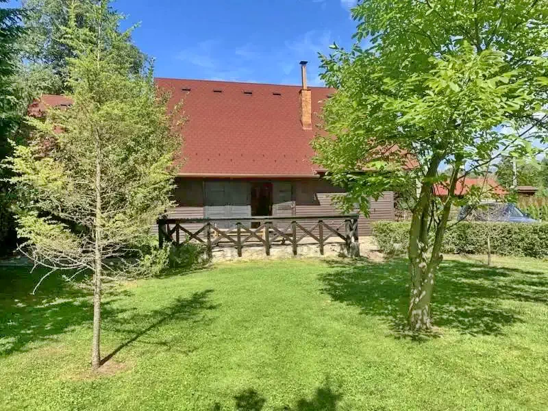Izvoare Cazare | Cabană (K1284-27) Imaginea poate fi supusă drepturilor de autor. Se recomandă contactarea titularului drepturilor. Izvoare Cazare | Cabană (K1284-27) Imaginea poate fi supusă drepturilor de autor. Se recomandă contactarea titularului drepturilor.