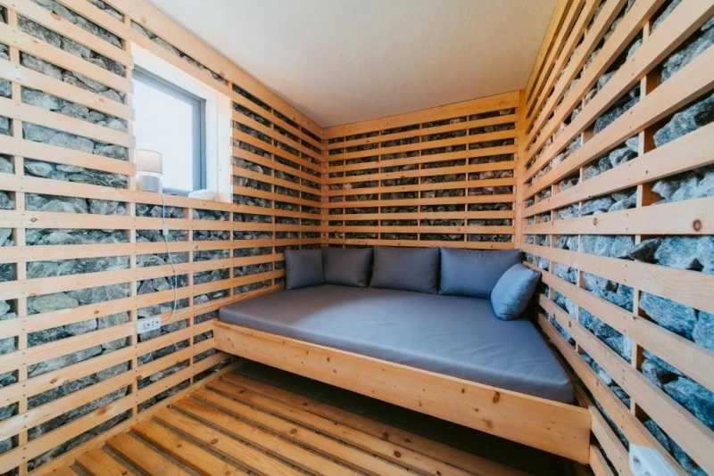 Căpâlnița Cazare | Casă de apartamente (K1592-81) Imaginea poate fi supusă drepturilor de autor. Se recomandă contactarea titularului drepturilor.