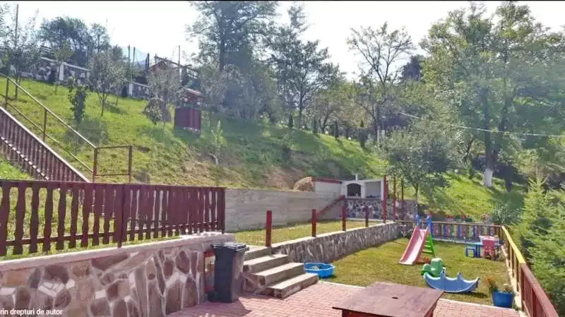 Brassó Szállás | Panzió (K0127-35) A kép szerzői jogvédelem alatt állhat. Javasolt a kapcsolatfelvétel a jog tulajdonossal. Brassó Szállás | Panzió (K0127-35) A kép szerzői jogvédelem alatt állhat. Javasolt a kapcsolatfelvétel a jog tulajdonossal.