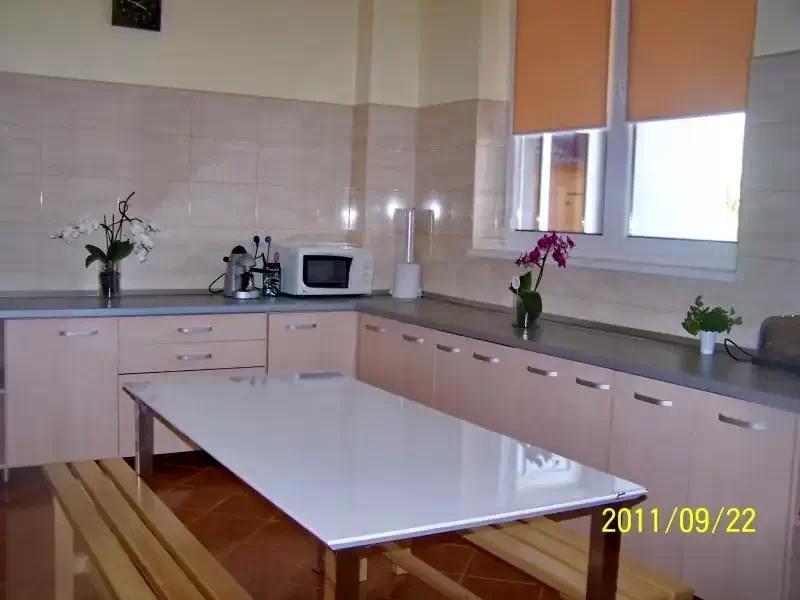 Székelyudvarhely Szállás | Panzió (K0385-7) A kép szerzői jogvédelem alatt állhat. Javasolt a kapcsolatfelvétel a jog tulajdonossal. Székelyudvarhely Szállás | Panzió (K0385-7) A kép szerzői jogvédelem alatt állhat. Javasolt a kapcsolatfelvétel a jog tulajdonossal.