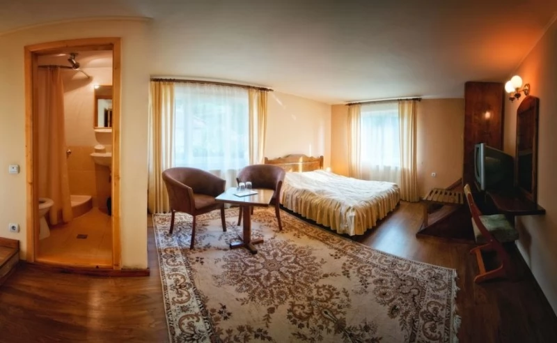 Cazare Râșnov - Pensiune Casa Contelui*** | Barcarozsnyó - Casa Contelui Panzió***. Imaginea poate fi supusă drepturilor de autor. Se recomandă contactarea titularului drepturilor.