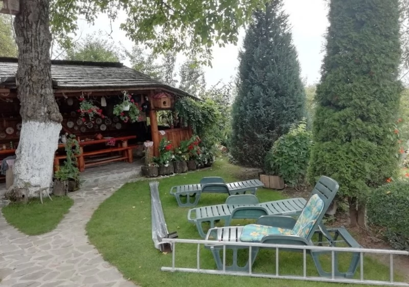 Cazare Râșnov - Pensiune Casa Contelui*** | Barcarozsnyó - Casa Contelui Panzió***. Imaginea poate fi supusă drepturilor de autor. Se recomandă contactarea titularului drepturilor.