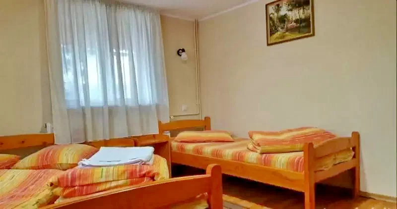 Parajd Szállás | Panzió (K0165-11) A kép szerzői jogvédelem alatt állhat. Javasolt a kapcsolatfelvétel a jog tulajdonossal. Parajd Szállás | Panzió (K0165-11) A kép szerzői jogvédelem alatt állhat. Javasolt a kapcsolatfelvétel a jog tulajdonossal.