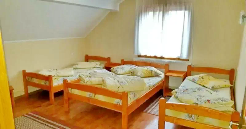 Parajd Szállás | Panzió (K0165-20) A kép szerzői jogvédelem alatt állhat. Javasolt a kapcsolatfelvétel a jog tulajdonossal. Parajd Szállás | Panzió (K0165-20) A kép szerzői jogvédelem alatt állhat. Javasolt a kapcsolatfelvétel a jog tulajdonossal.