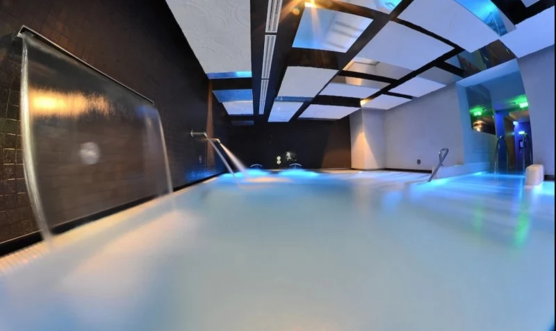 Timișoara Cazare | Hotel**** (K0911-36) Imaginea poate fi supusă drepturilor de autor. Se recomandă contactarea titularului drepturilor. Timișoara Cazare | Hotel**** (K0911-36) Imaginea poate fi supusă drepturilor de autor. Se recomandă contactarea titularului drepturilor.