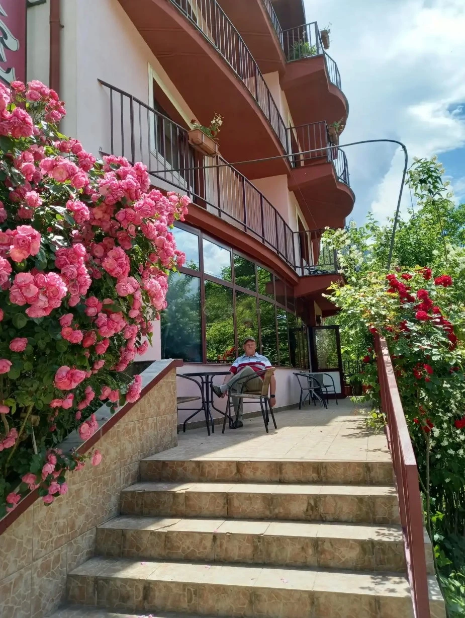 Băile Herculane Cazare | Hostel (K1614-1) Imaginea poate fi supusă drepturilor de autor. Se recomandă contactarea titularului drepturilor.