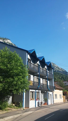 Herkulesfürdő Szállás | Villa (K1615-61) A kép szerzői jogvédelem alatt állhat. Javasolt a kapcsolatfelvétel a jog tulajdonossal. Herkulesfürdő Szállás | Villa (K1615-61) A kép szerzői jogvédelem alatt állhat. Javasolt a kapcsolatfelvétel a jog tulajdonossal.